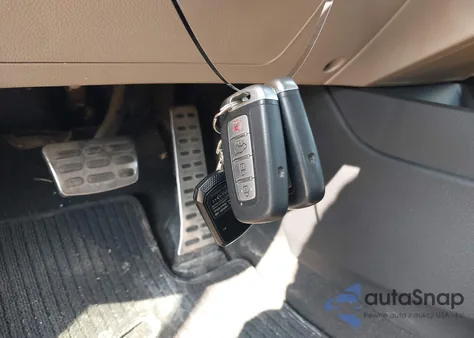 2014 Hyundai Elantra Gt z USA, uszkodzony, nr VIN KMHD35LHXEU195866